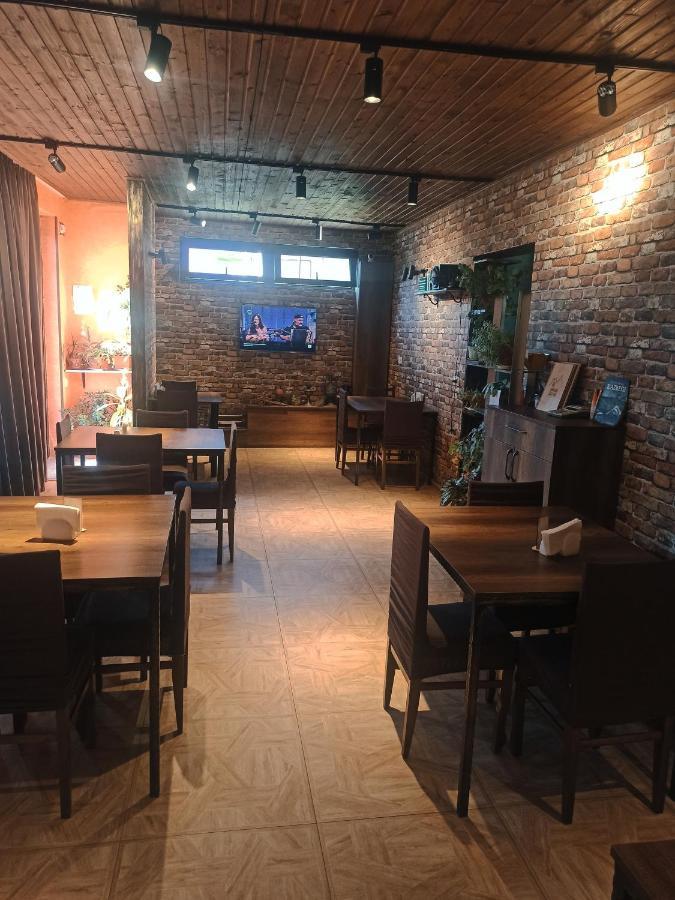 קזבגי Guest House On V. Pshavela 50 מראה חיצוני תמונה