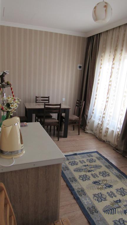 קזבגי Guest House On V. Pshavela 50 מראה חיצוני תמונה